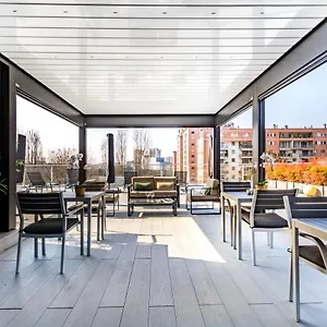 Joivy San Cristoforo - Terrace, Gym & , Milaan Italië